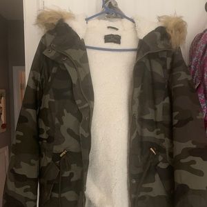 Camo Sherpa fur hooded jacket